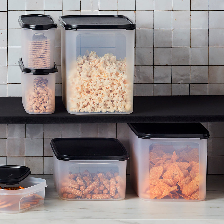 tupperware modular mates rectangle 2 food container 18 cup 4 2