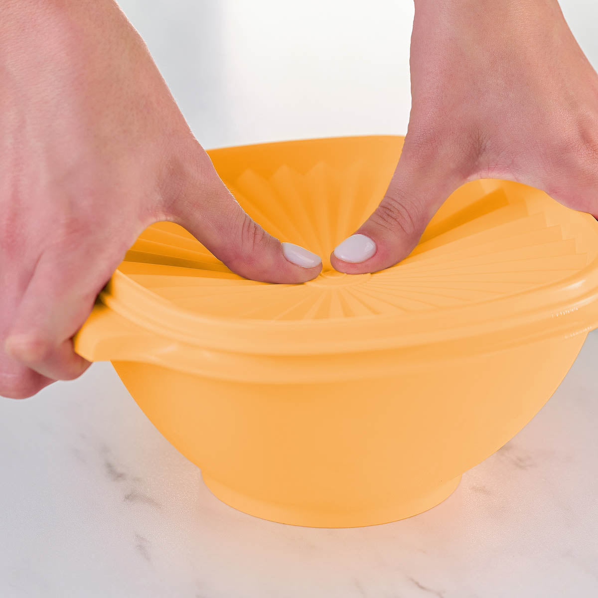 tupperware servalier 32 piece set 7
