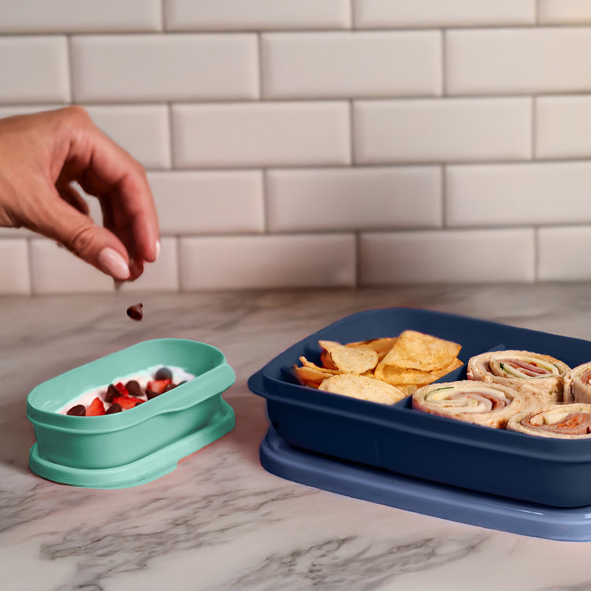 tupperware slim lunch container 9
