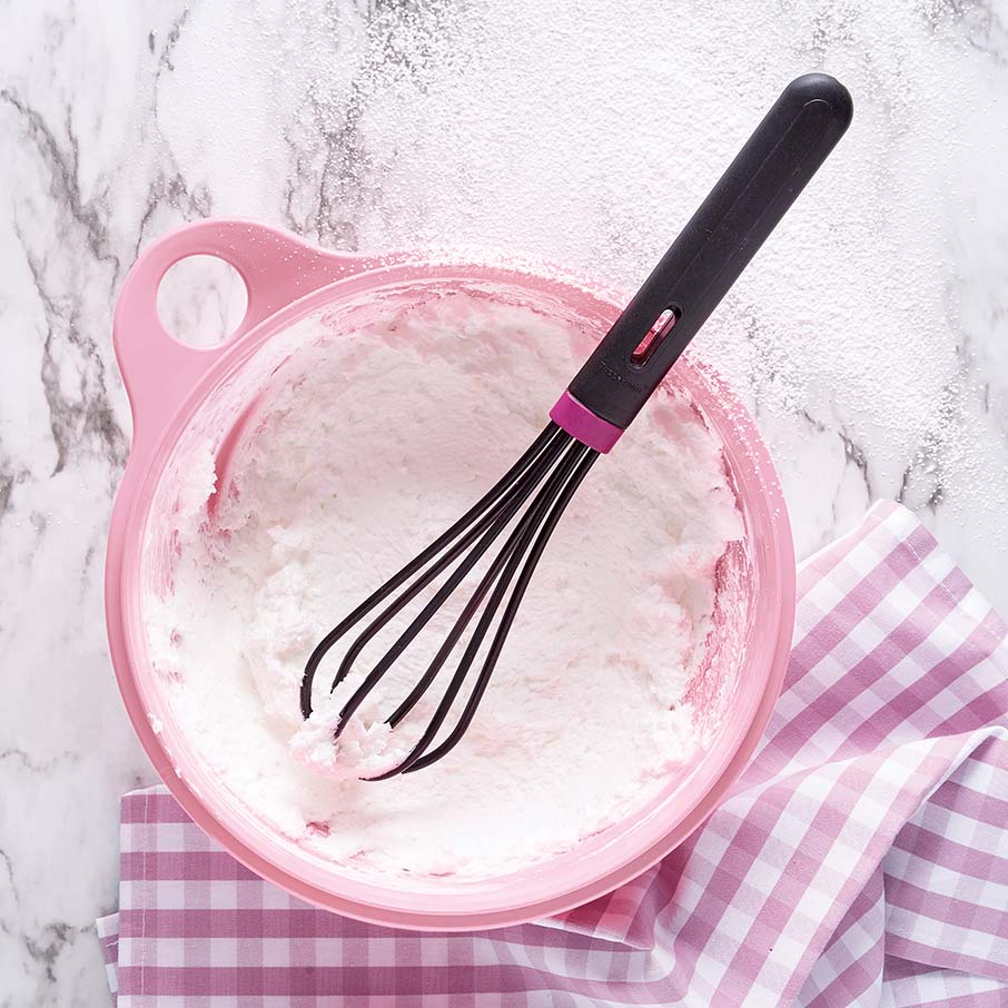 tupperware whisk 2